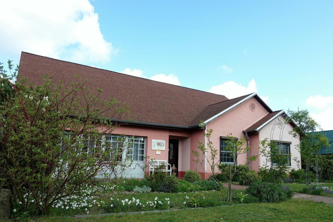 Ferienhaus Friedrichswalde Bagian luar foto